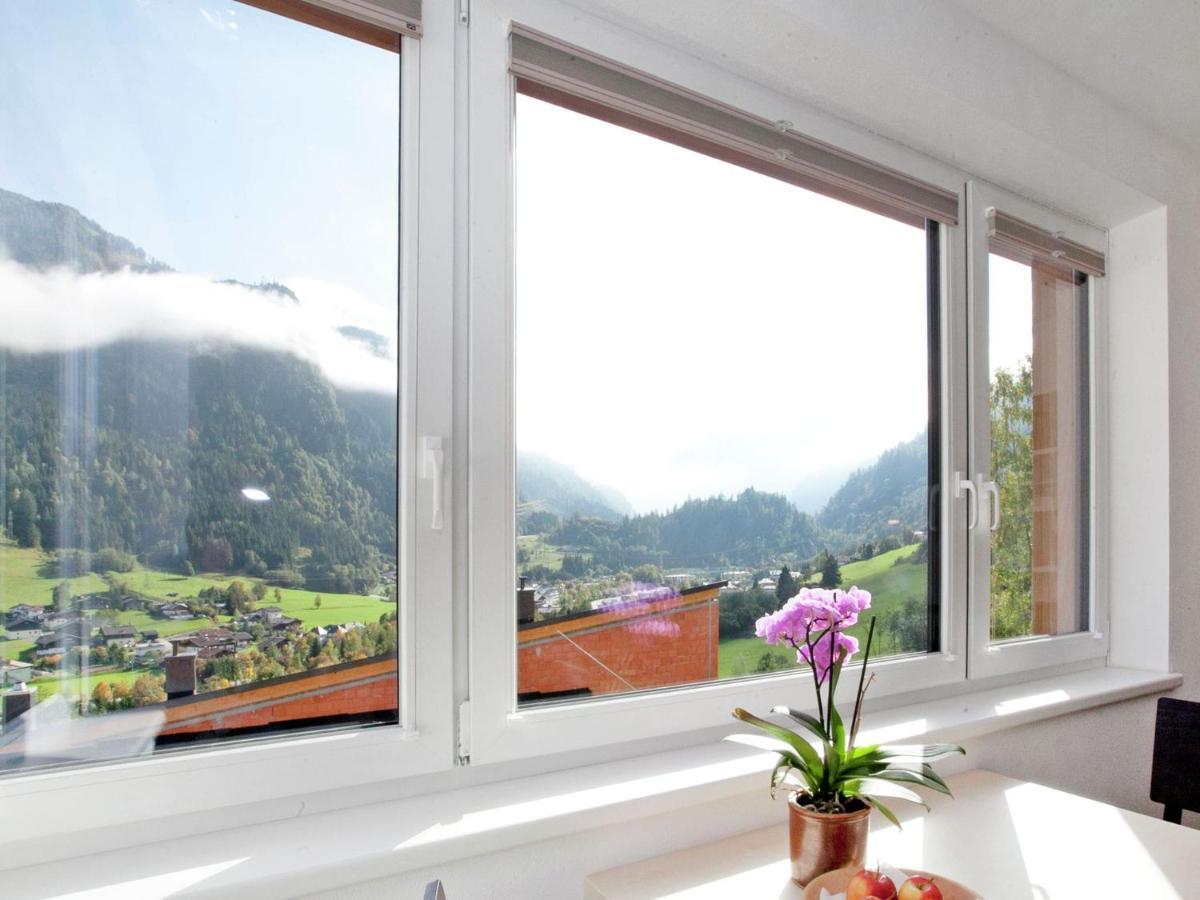 Apartment With Terrace In Kaprun Salzburg エクステリア 写真