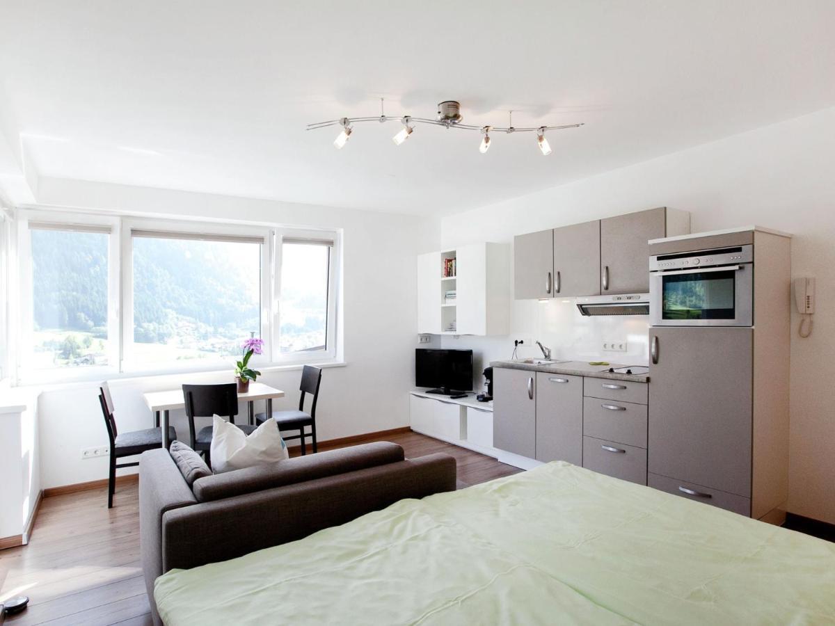 Apartment With Terrace In Kaprun Salzburg エクステリア 写真